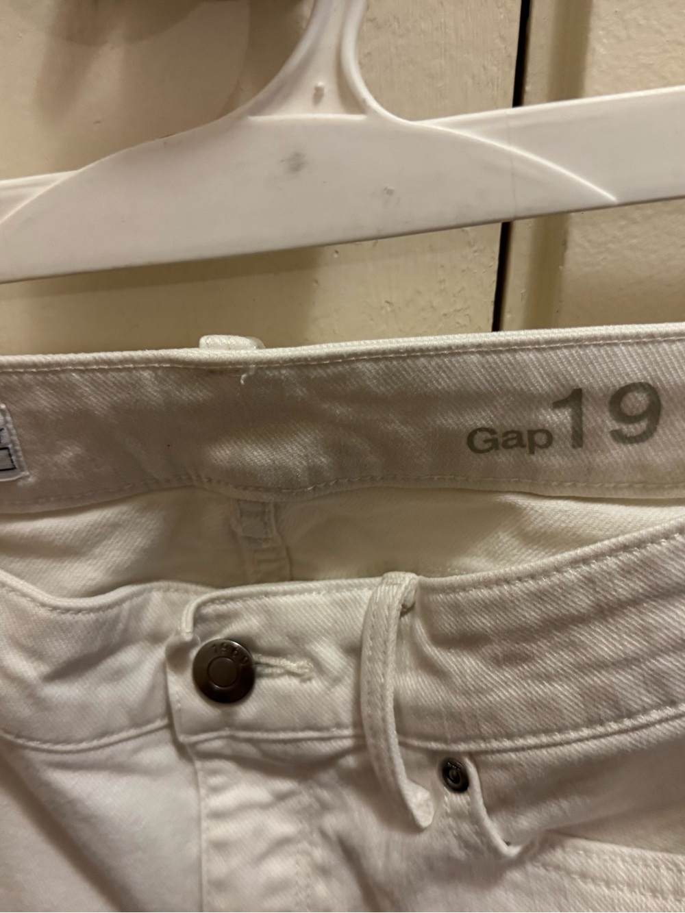 GAP White Women’s Skinny Jeans - Picture 3 of 3
